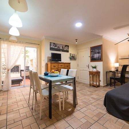 Sg Carlos Family House لاس بالماس دي غران كاناريا المظهر الخارجي الصورة